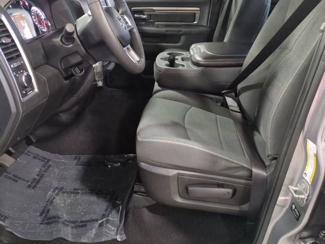 2021 RAM 1500 Classic Warlock Quad Cab 4x4 6'4' Box