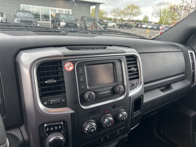 2024 RAM 1500 Classic Warlock Crew Cab 4x4 5'7' Box