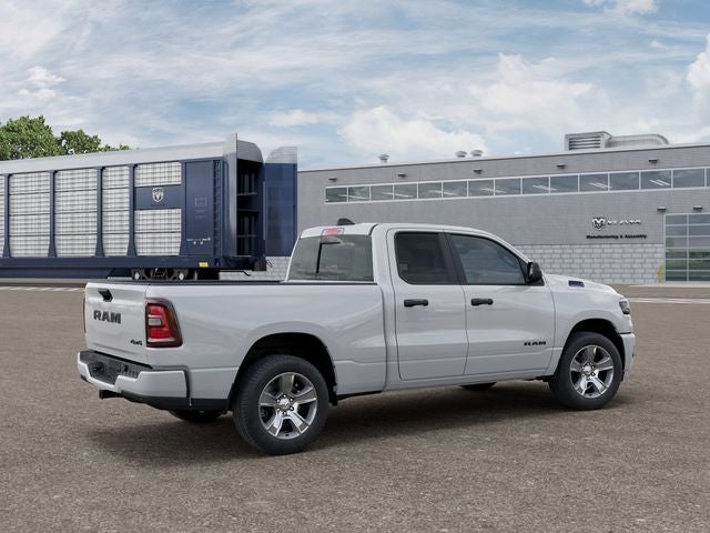 2026 RAM Ram 1500 RAM 1500 EXPRESS QUAD CAB 4X4 6'4' BOX
