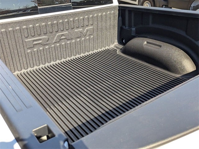 2025 RAM Ram 1500 RAM 1500 BIG HORN CREW CAB 4X4 5'7' BOX