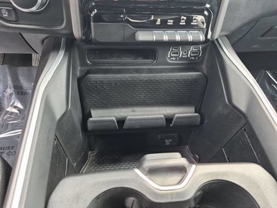 2023 RAM 1500 Big Horn Crew Cab 4x4 5'7' Box