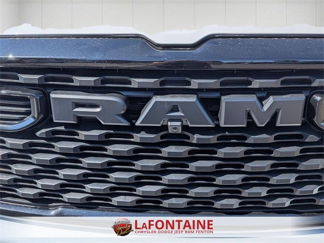 2025 RAM Ram 1500 RAM 1500 BIG HORN CREW CAB 4X4 5'7' BOX