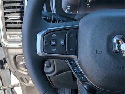 2025 RAM Ram 1500 RAM 1500 BIG HORN CREW CAB 4X4 5'7' BOX