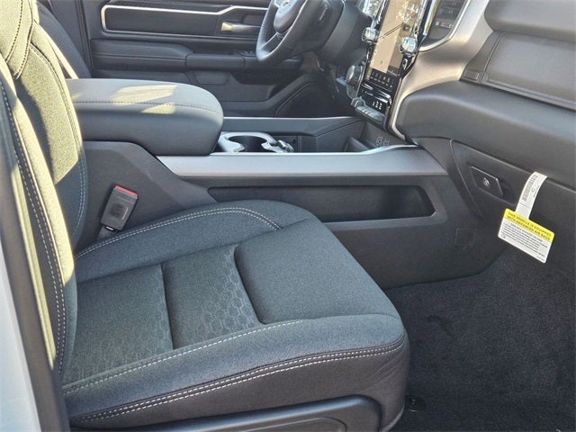 2025 RAM Ram 1500 RAM 1500 BIG HORN CREW CAB 4X4 5'7' BOX