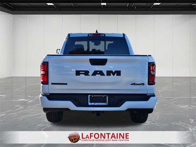2025 RAM Ram 1500 RAM 1500 BIG HORN CREW CAB 4X4 5'7' BOX