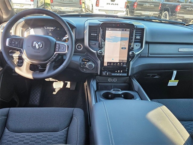 2025 RAM Ram 1500 RAM 1500 BIG HORN CREW CAB 4X4 5'7' BOX