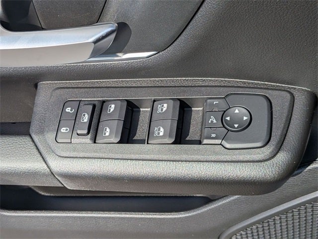 2025 RAM Ram 1500 RAM 1500 BIG HORN CREW CAB 4X4 5'7' BOX