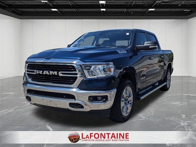 2019 RAM 1500 Big Horn/Lone Star Crew Cab 4x4 5'7' Box