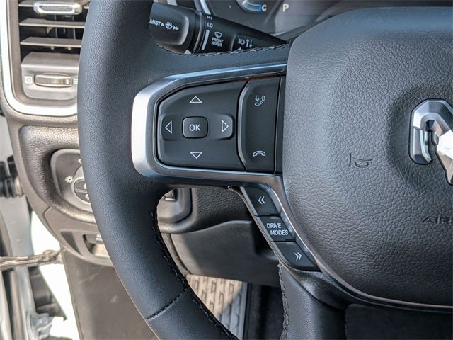 2025 RAM Ram 1500 RAM 1500 BIG HORN CREW CAB 4X4 5'7' BOX