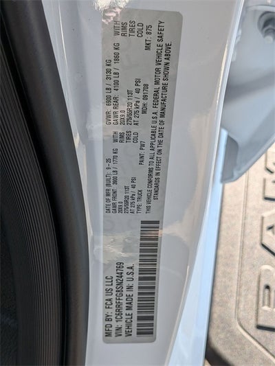 2025 RAM Ram 1500 RAM 1500 BIG HORN CREW CAB 4X4 5'7' BOX