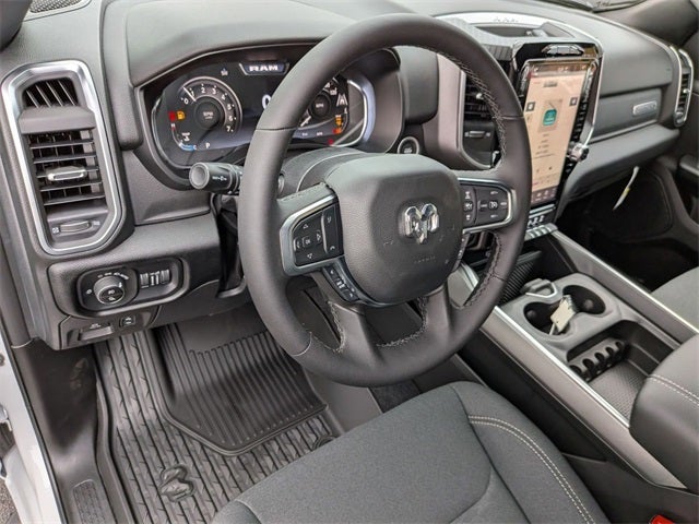 2025 RAM Ram 1500 RAM 1500 BIG HORN CREW CAB 4X4 5'7' BOX