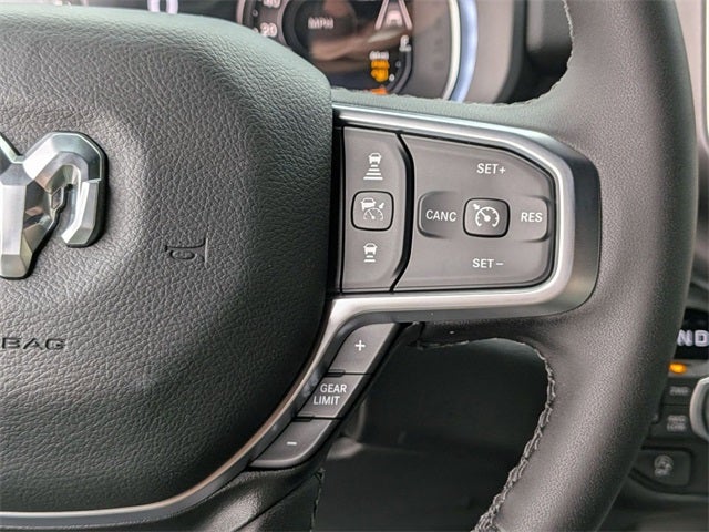 2025 RAM Ram 1500 RAM 1500 BIG HORN CREW CAB 4X4 5'7' BOX