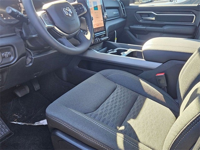 2025 RAM Ram 1500 RAM 1500 BIG HORN CREW CAB 4X4 5'7' BOX