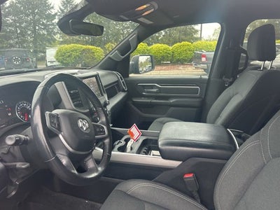 2020 RAM 1500 Big Horn Crew Cab 4x4 5'7' Box