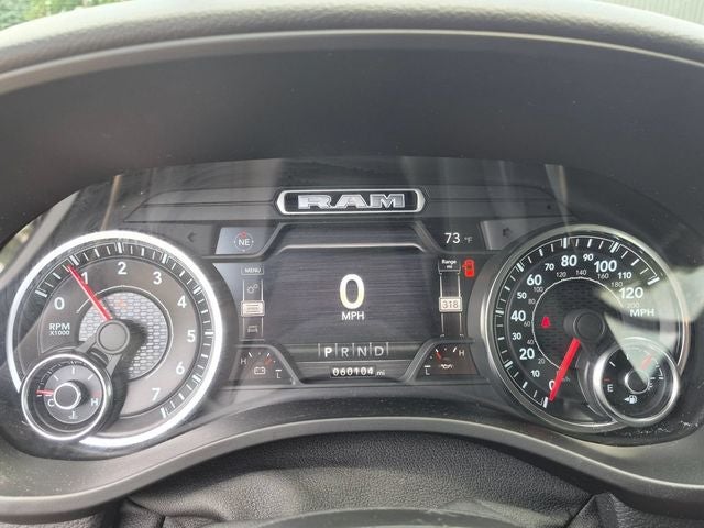 2020 RAM 1500 Big Horn Crew Cab 4x4 5'7' Box