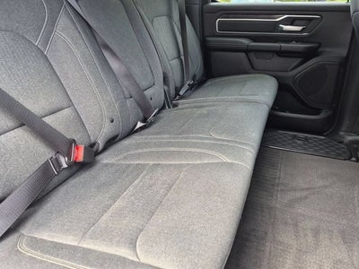 2020 RAM 1500 Big Horn Crew Cab 4x4 5'7' Box