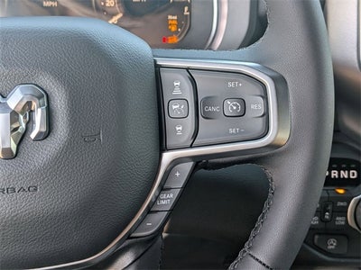 2025 RAM Ram 1500 RAM 1500 BIG HORN CREW CAB 4X4 5'7' BOX