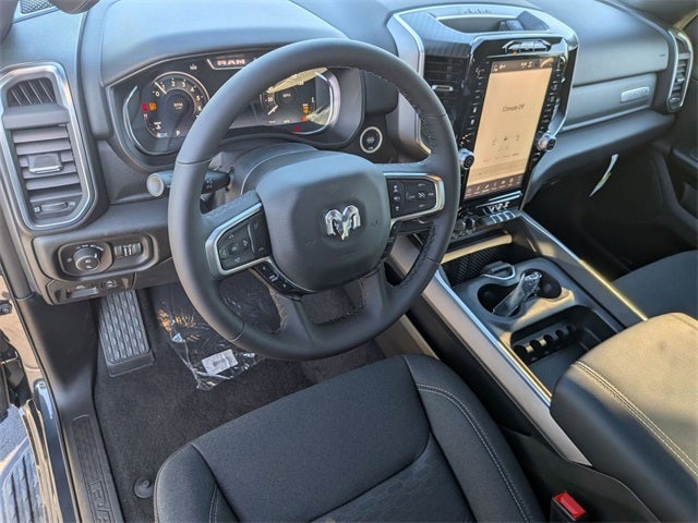 2025 RAM Ram 1500 RAM 1500 BIG HORN CREW CAB 4X4 5'7' BOX