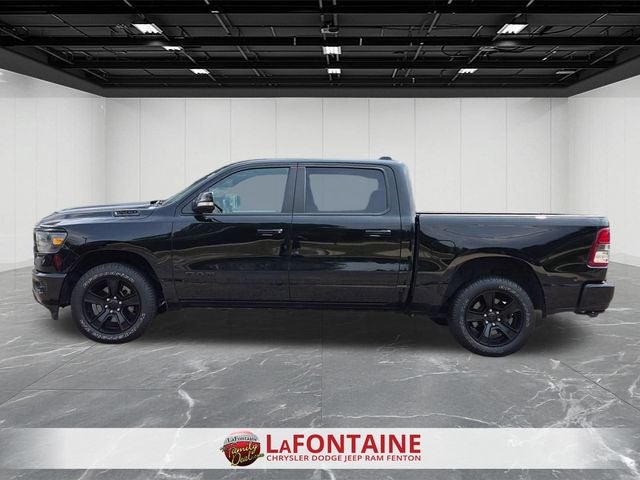 2022 RAM 1500 Big Horn Crew Cab 4x4 5'7' Box