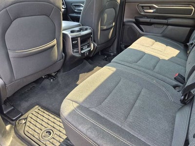 2019 RAM 1500 Big Horn/Lone Star Crew Cab 4x4 5'7' Box