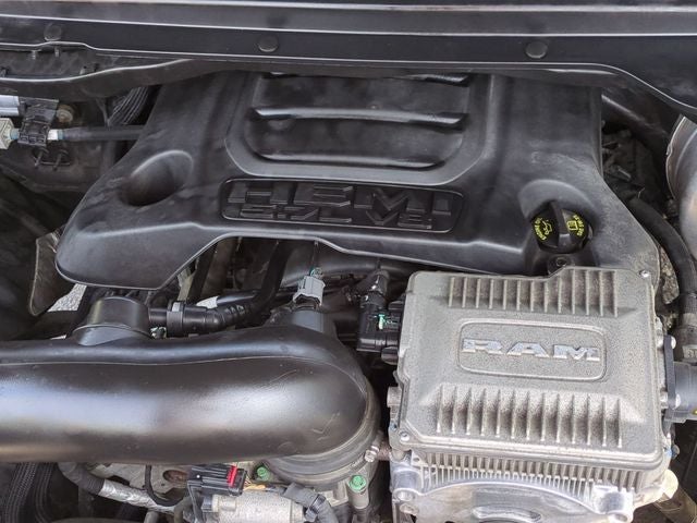 2021 RAM 1500 Big Horn Crew Cab 4x4 5'7' Box