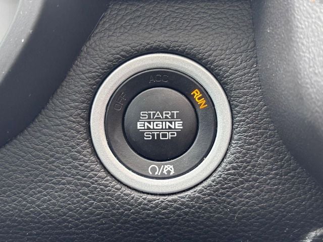 2023 RAM 1500 Laramie Crew Cab 4x4 5'7' Box