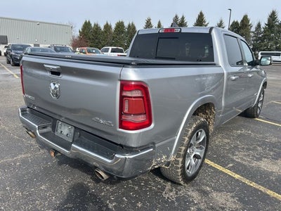 2022 RAM 1500 Laramie Crew Cab 4x4 5'7' Box