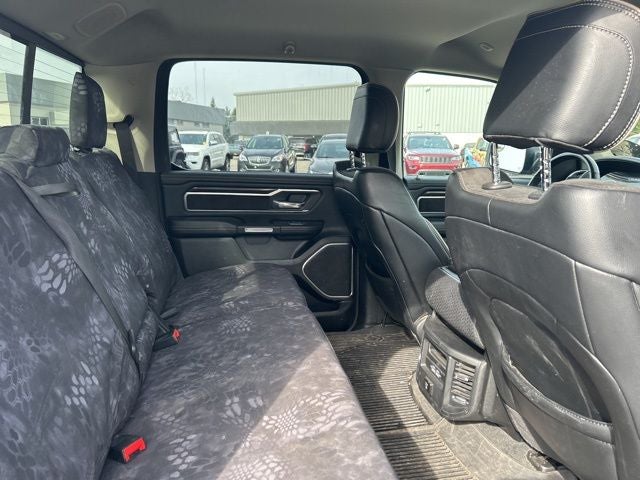 2022 RAM 1500 Laramie Crew Cab 4x4 5'7' Box