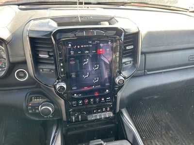 2021 RAM 1500 Big Horn Crew Cab 4x4 6'4' Box