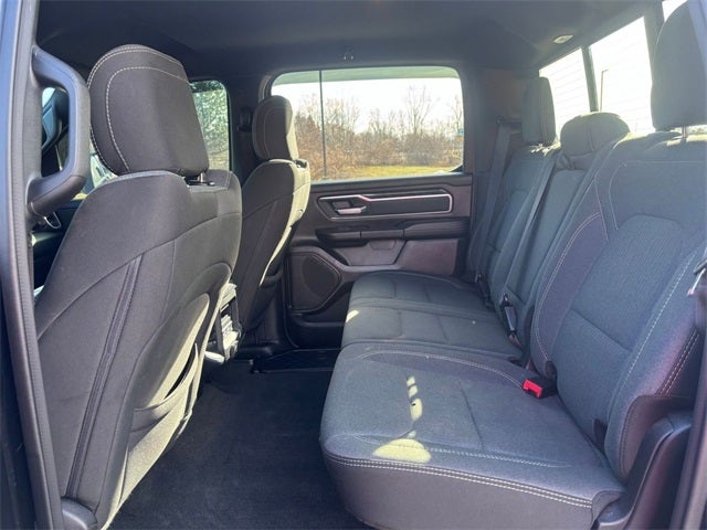 2022 RAM 1500 Big Horn Crew Cab 4x4 6'4' Box