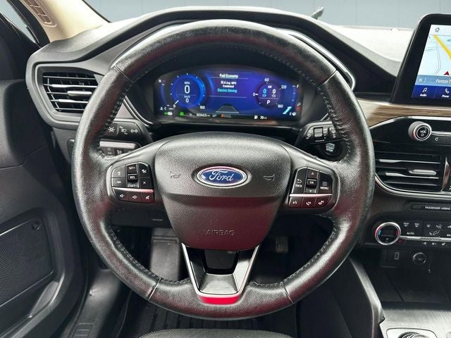 2020 Ford Escape Titanium Hybrid
