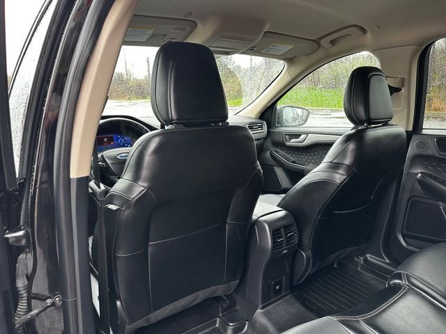 2020 Ford Escape Titanium Hybrid