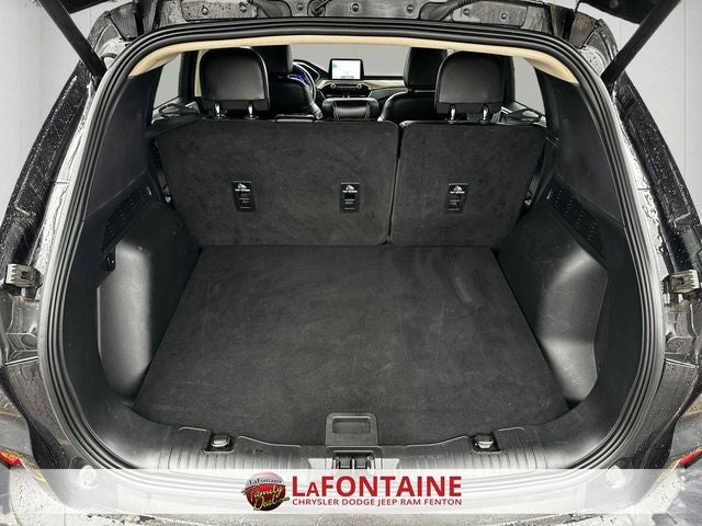 2020 Ford Escape Titanium Hybrid