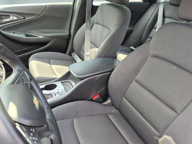 2024 Chevrolet Malibu FWD RS