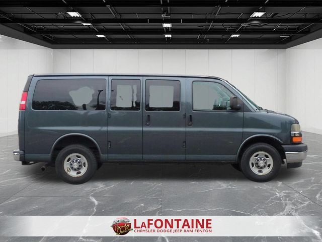2017 Chevrolet Express 2500 LT