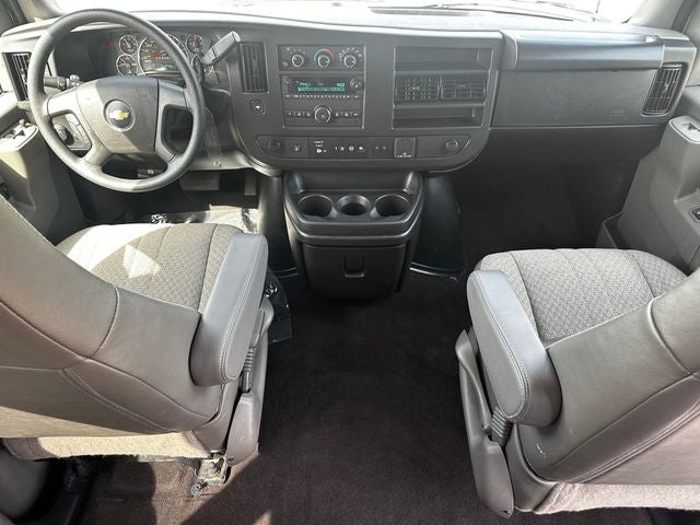 2025 Chevrolet Express Passenger RWD 3500 Extended Wheelbase LT