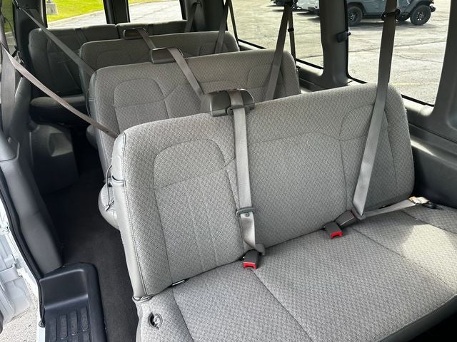 2025 Chevrolet Express Passenger RWD 3500 Extended Wheelbase LT