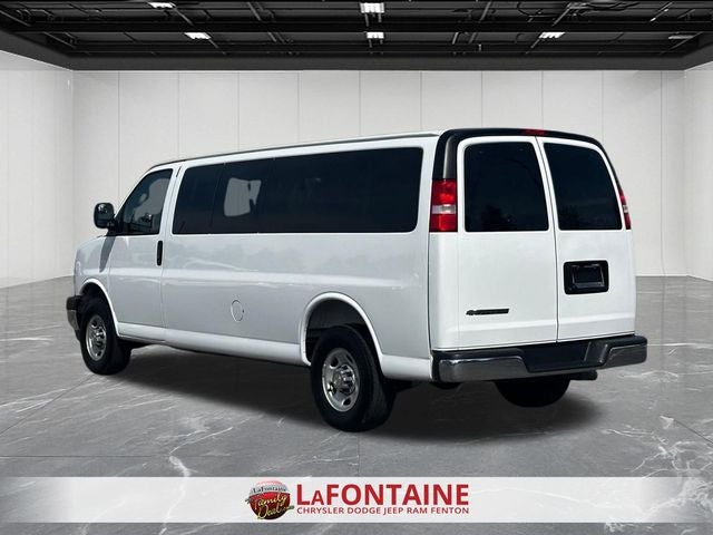 2025 Chevrolet Express Passenger RWD 3500 Extended Wheelbase LT