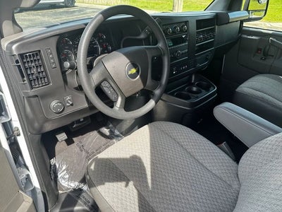 2025 Chevrolet Express Passenger RWD 3500 Extended Wheelbase LT