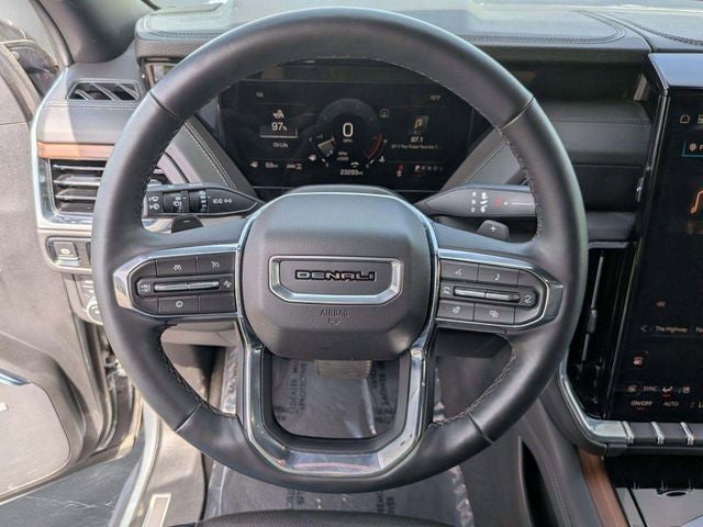 2025 GMC Yukon 4WD Denali