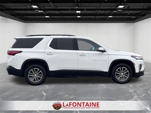 2023 Chevrolet Traverse FWD LT Cloth
