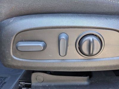 2023 Chevrolet Traverse AWD LT Cloth
