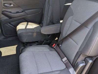 2023 Chevrolet Traverse AWD LT Cloth