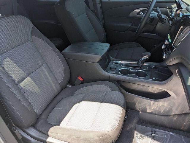 2023 Chevrolet Traverse AWD LT Cloth