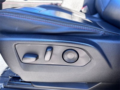 2023 Chevrolet Suburban 4WD RST