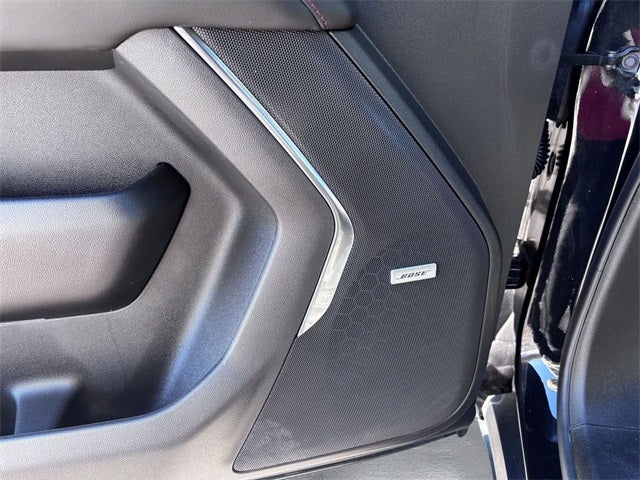 2023 Chevrolet Suburban 4WD RST