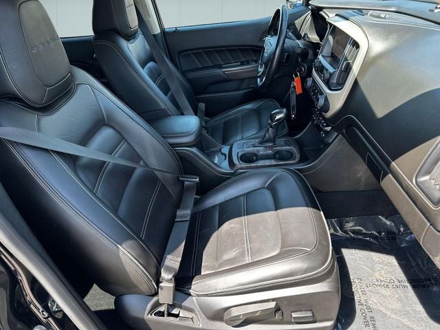 2022 GMC Canyon 4WD Crew Cab Short Box Denali
