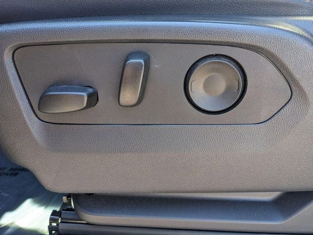 2025 GMC Sierra 1500 4WD Crew Cab Short Box AT4