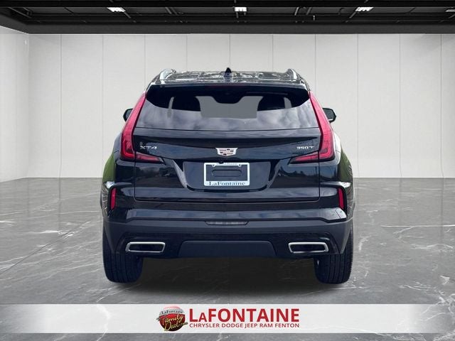 2025 Cadillac XT4 Premium Luxury