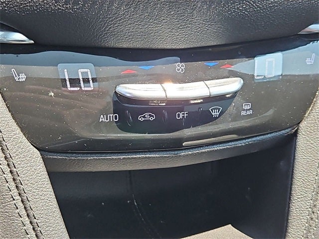 2022 Cadillac XT5 FWD Premium Luxury